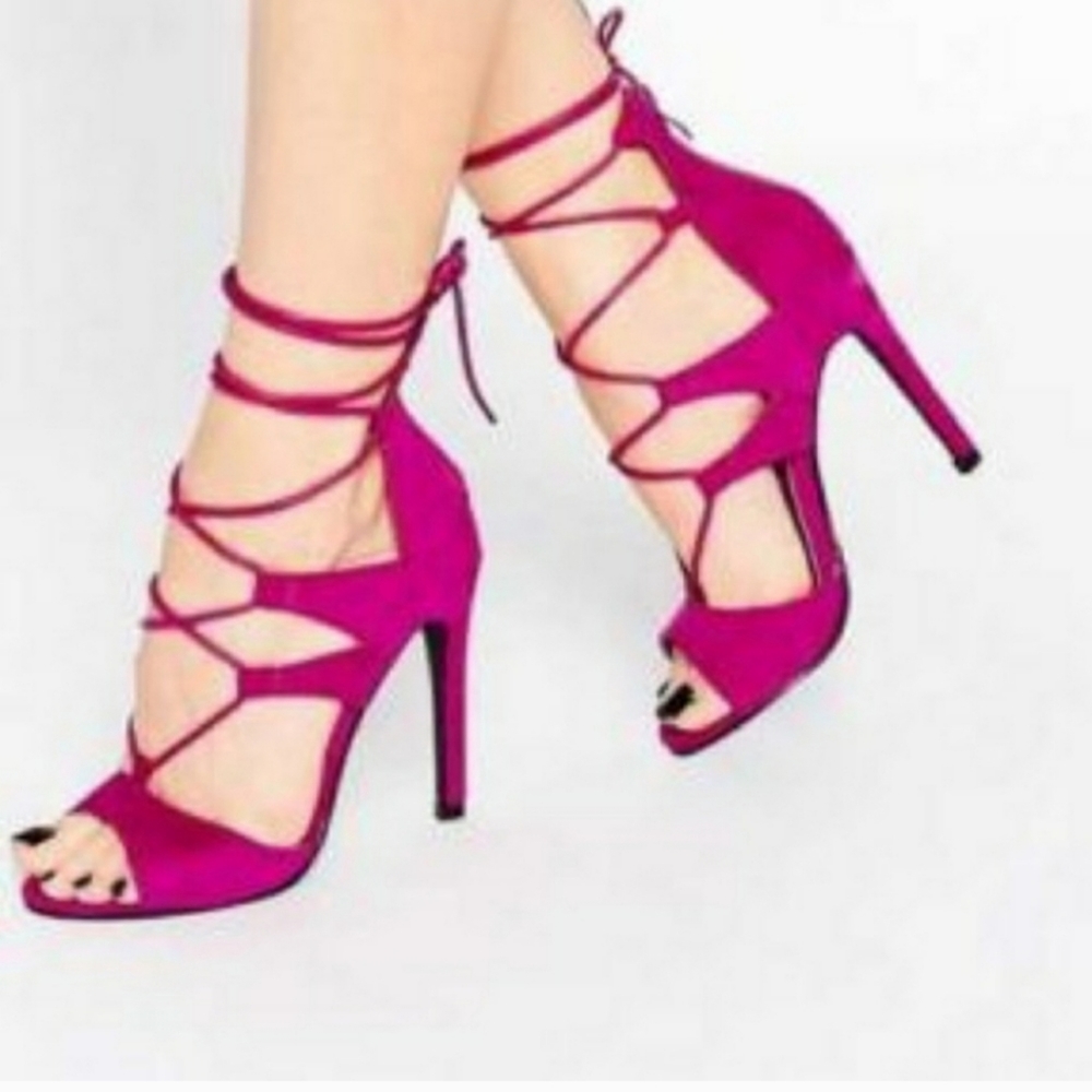 Marc Fisher Pink Strappy Heels Size‎ 7